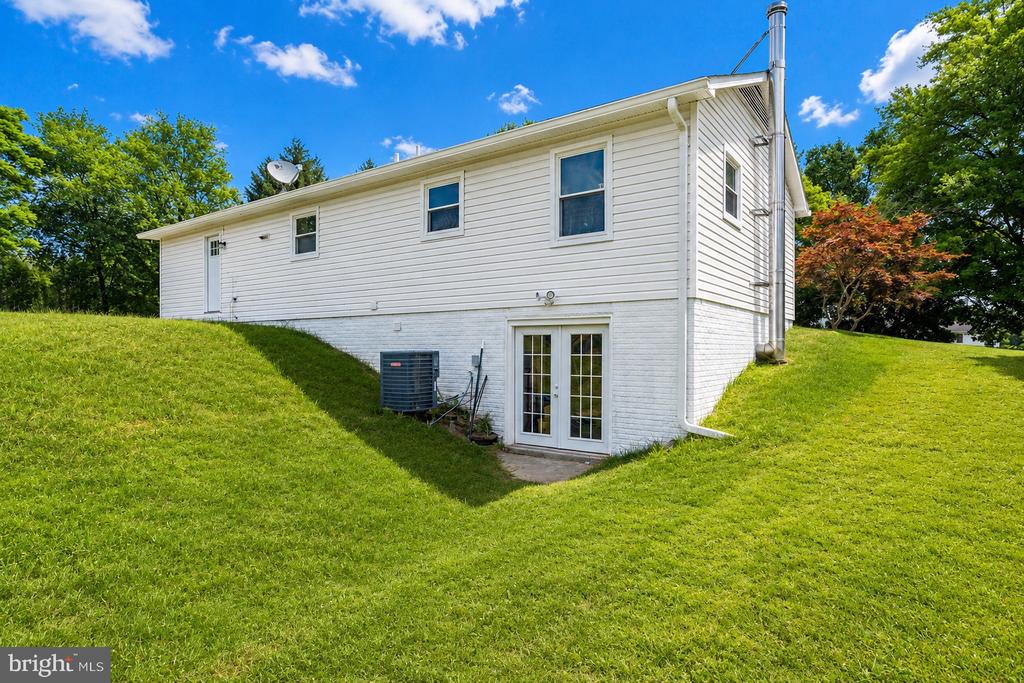 20103 SHELBURNE GLEBE ROAD