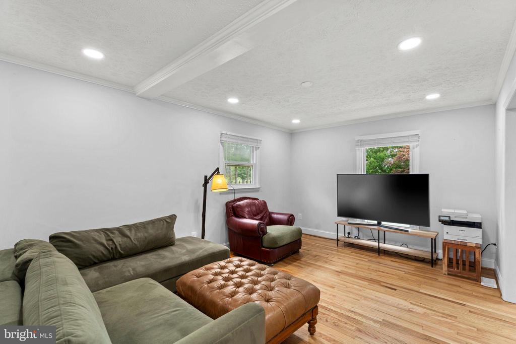 20103 SHELBURNE GLEBE ROAD