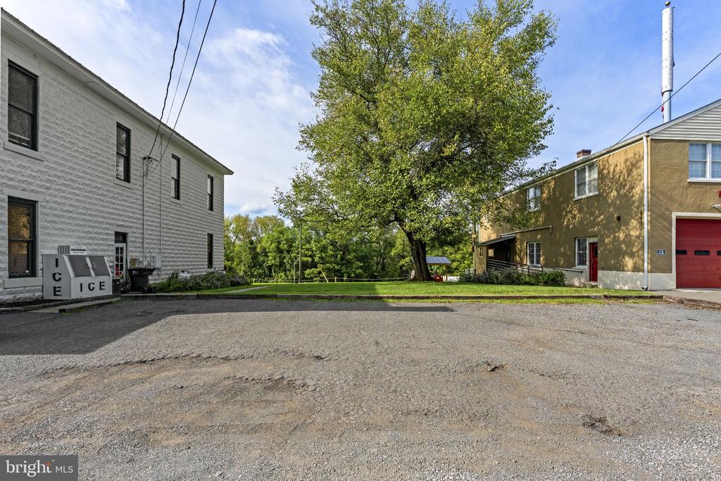 36550 PHILOMONT ROAD