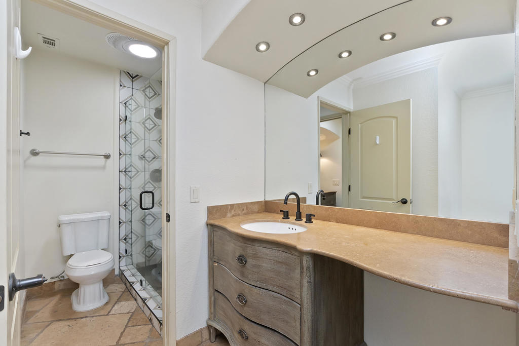 48792 Desert Flower Drive