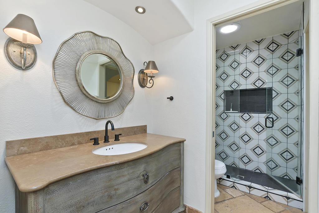 48792 Desert Flower Drive