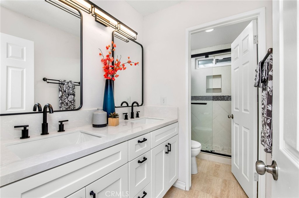 1216 N Richard Street