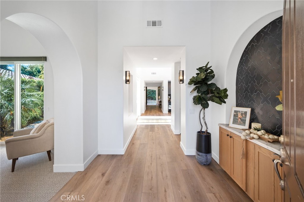 52225 Shining Star Lane