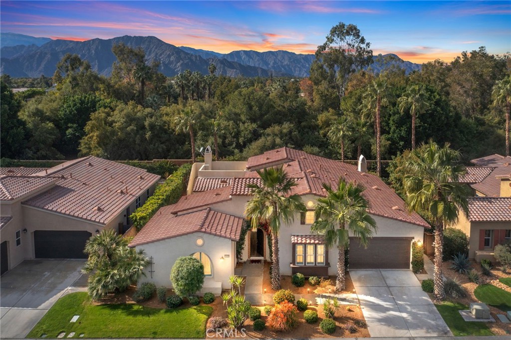 52225 Shining Star Lane