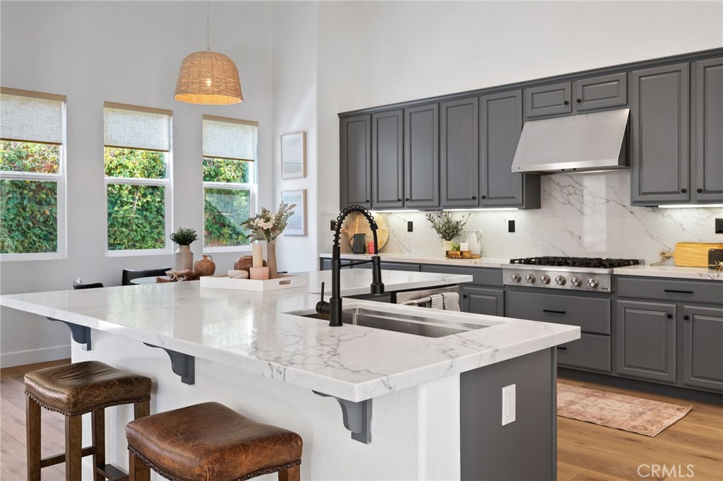 52225 Shining Star Lane