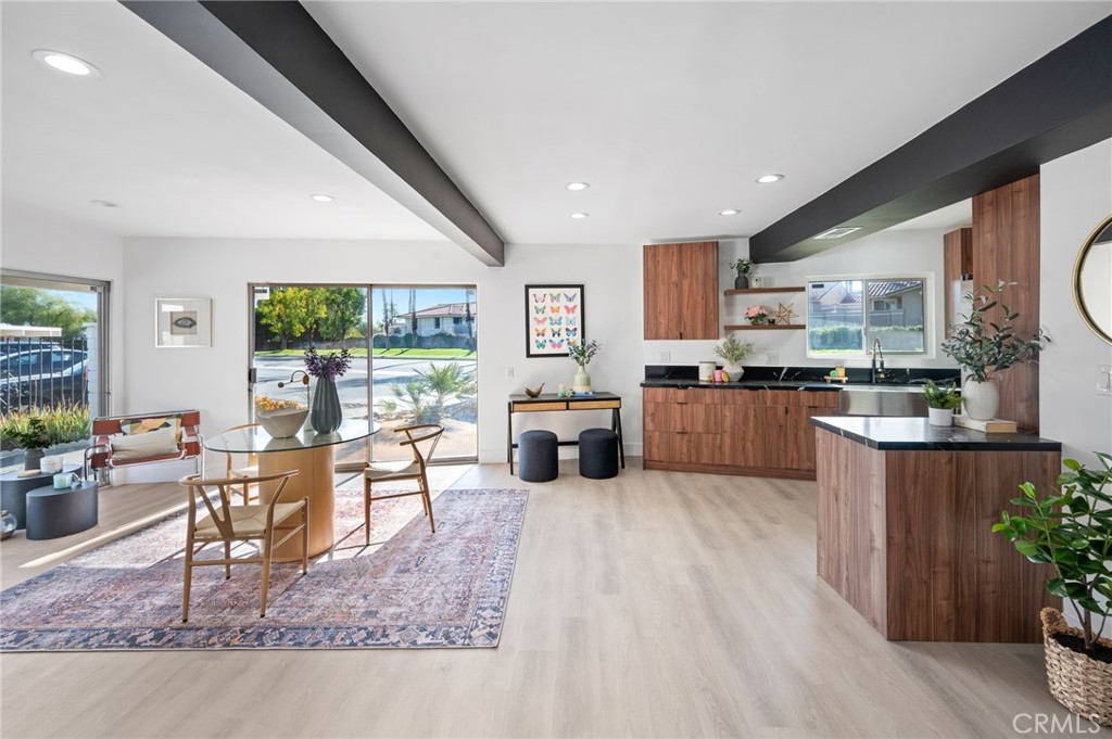 2033 E Ramon Road 22