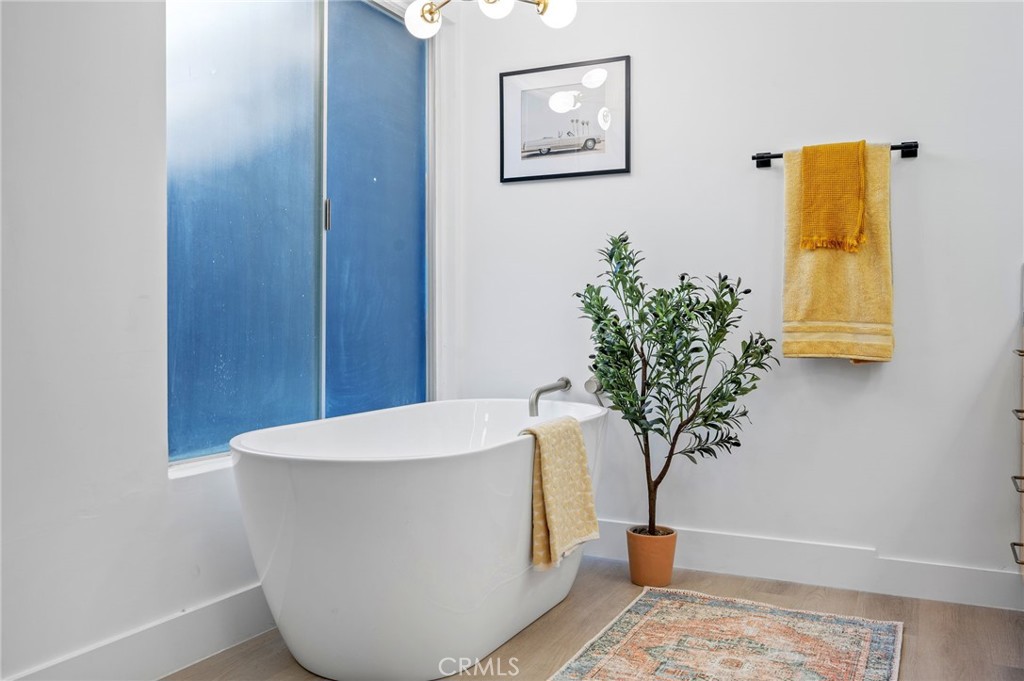 2033 E Ramon Road 22