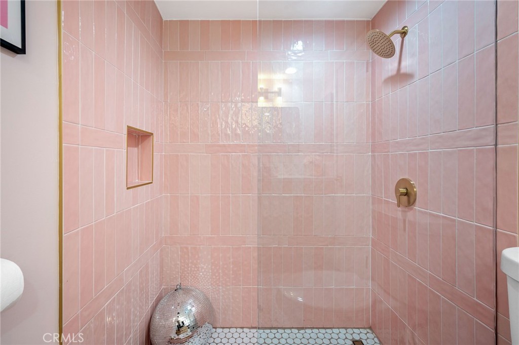 2033 E Ramon Road 22