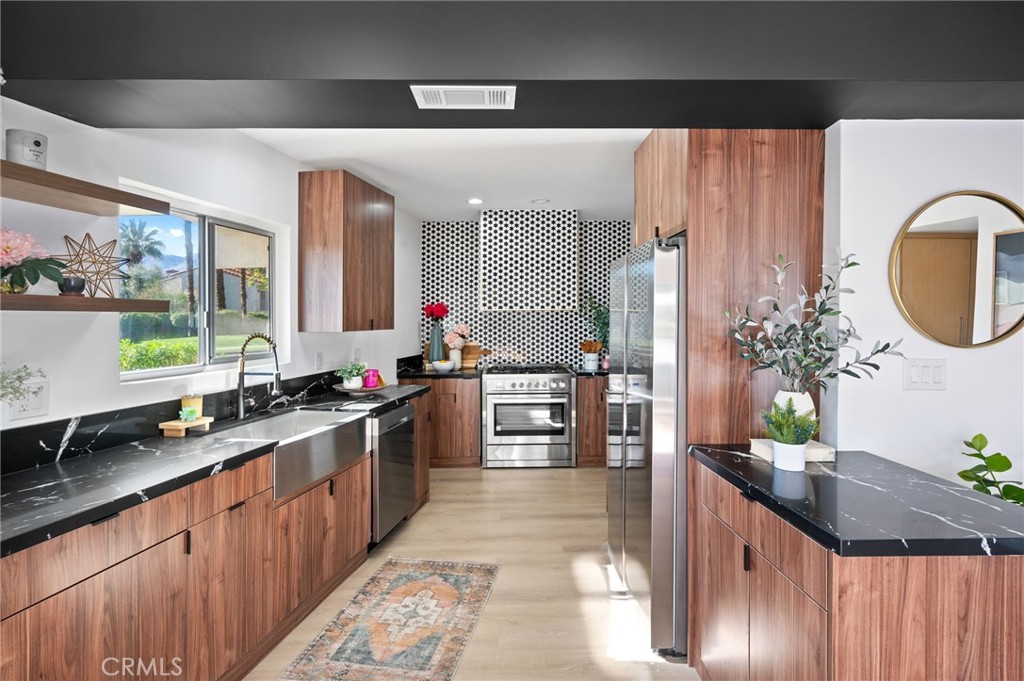 2033 E Ramon Road 22