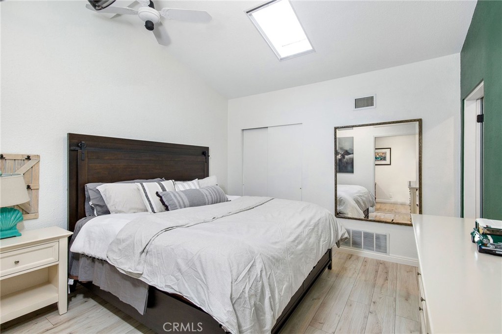 9885 Deerhaven Drive