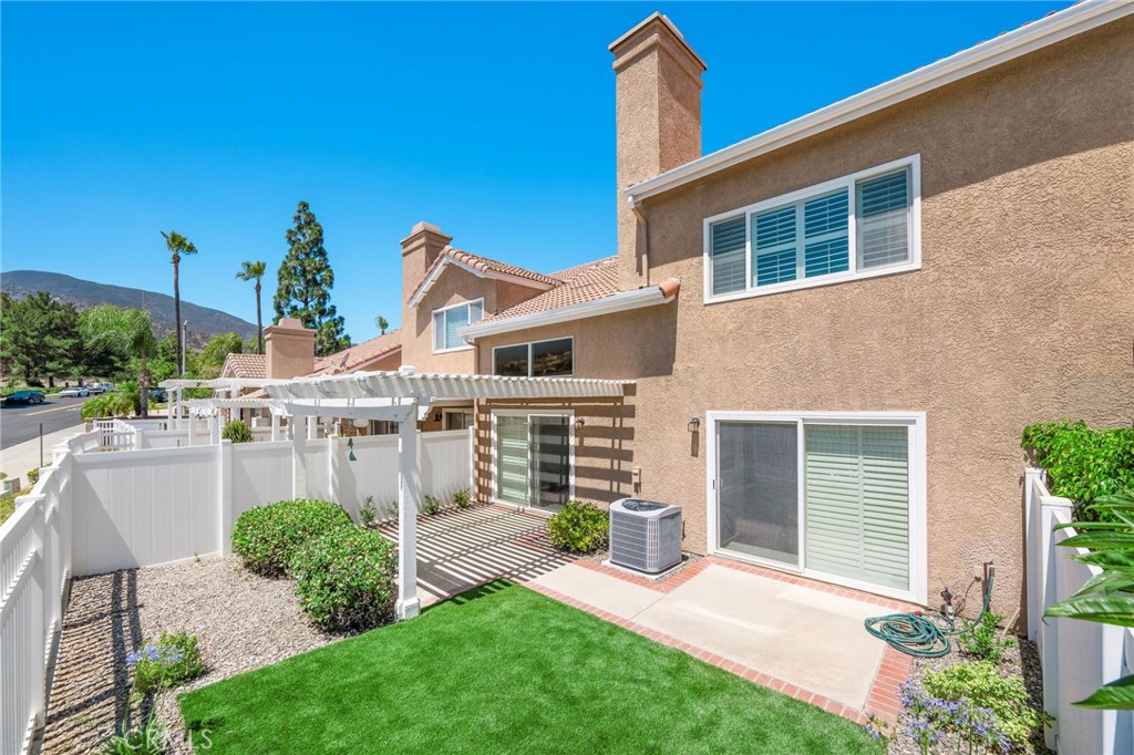 1533 Classico Way