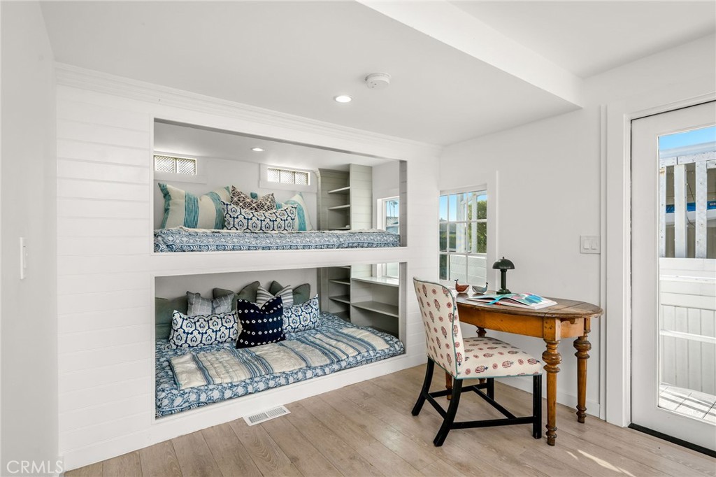 265 Mayflower