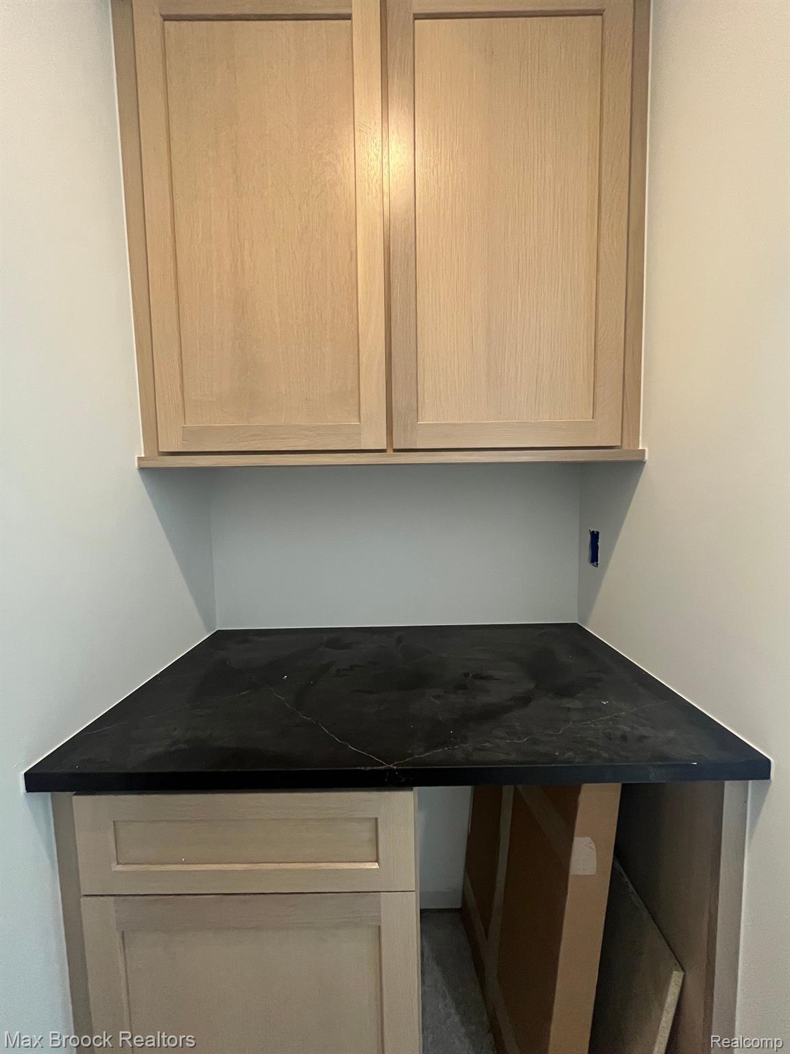 2078 MANCHESTER Road