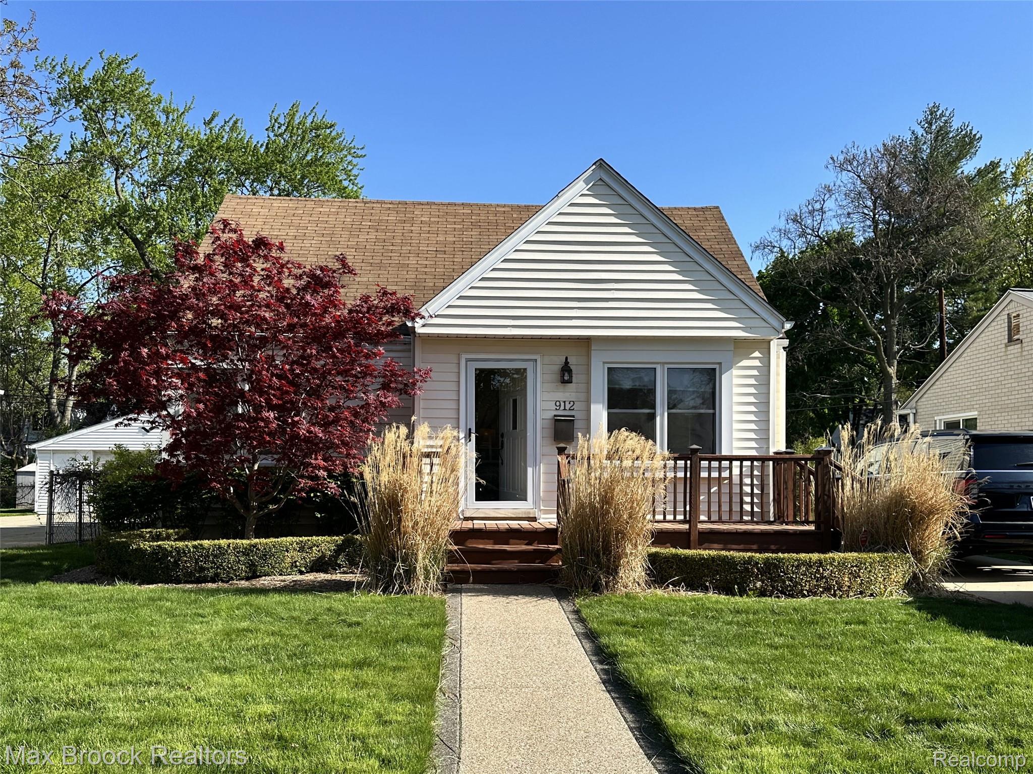 912 Woodsboro Drive