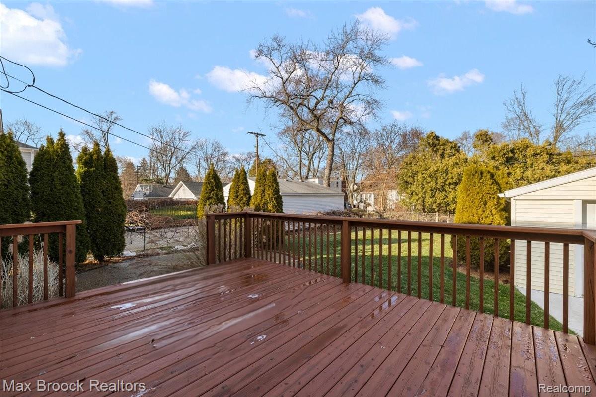 912 Woodsboro Drive