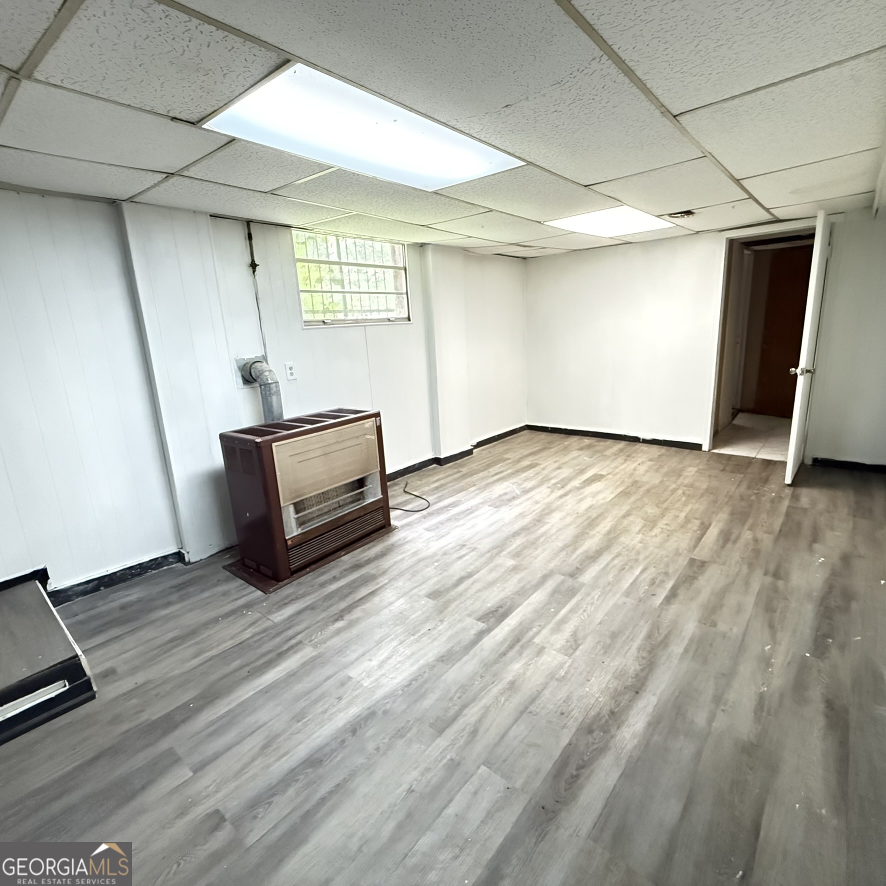 868 King Road