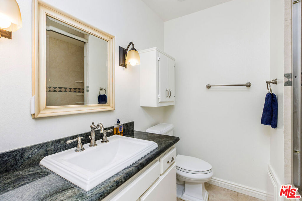 8828 Pershing Drive 112