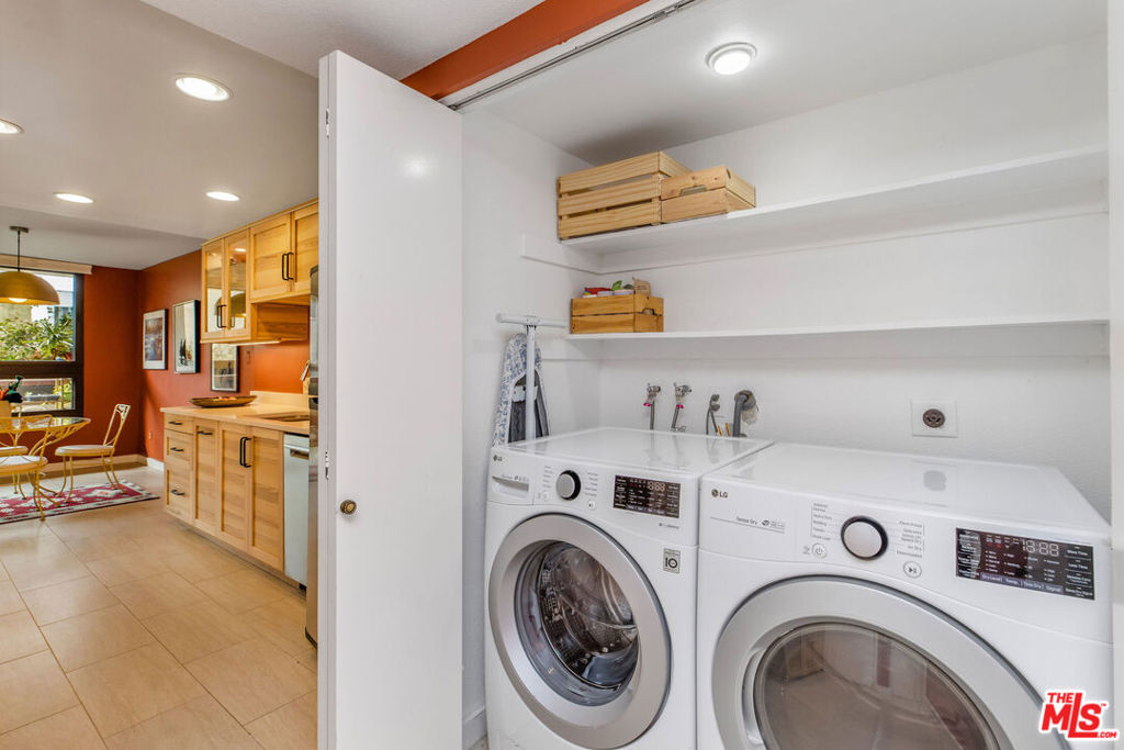 8828 Pershing Drive 112