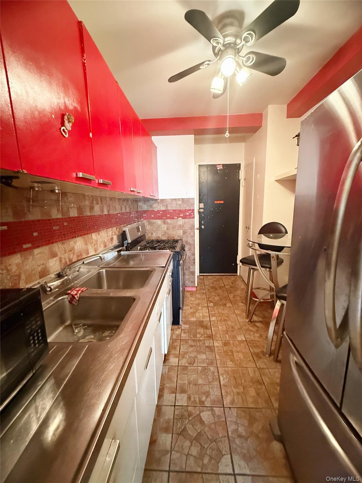 1 Fordham Hill Oval Unit: 12F