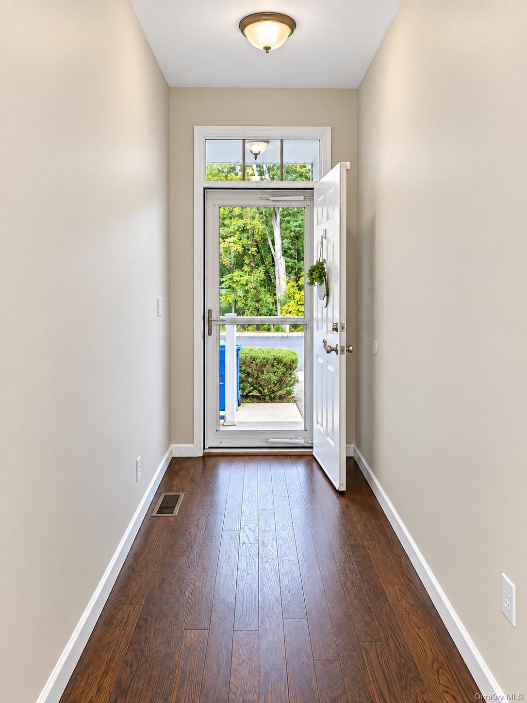 19 Magnolia Park Road
