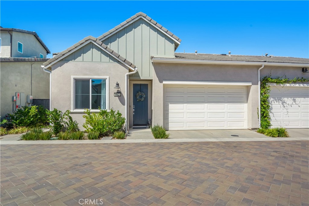 842 Sunrise Road