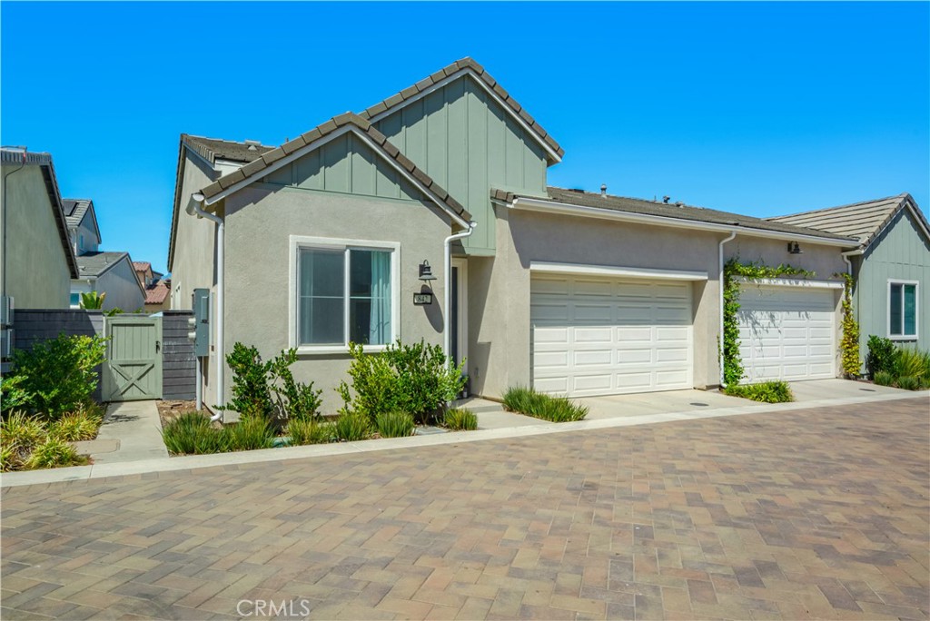 842 Sunrise Road