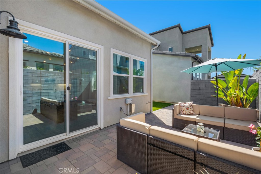 842 Sunrise Road