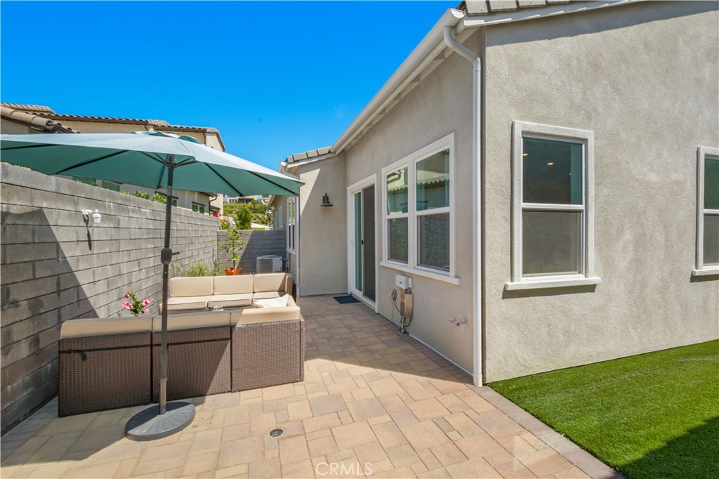 842 Sunrise Road