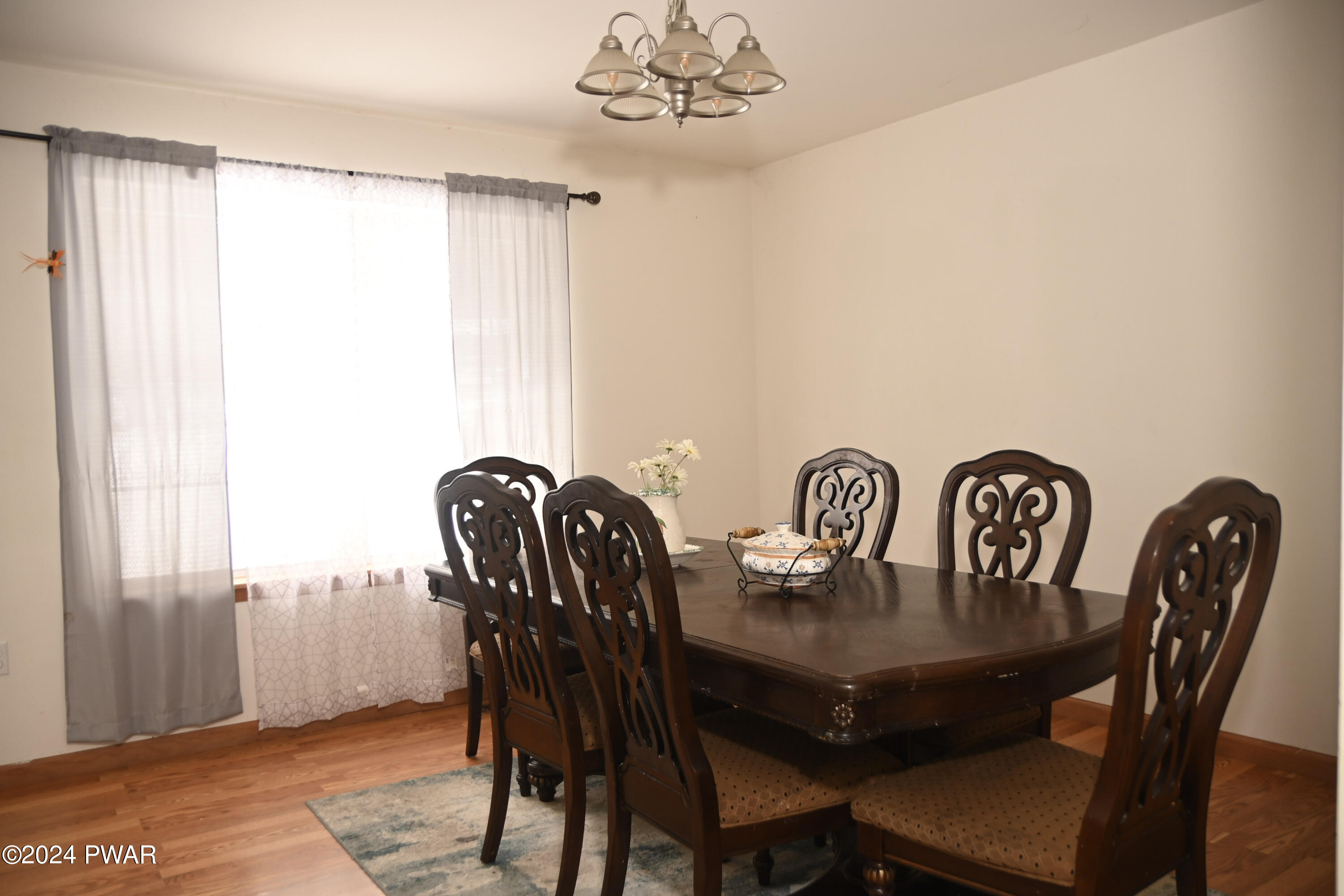 137 Circle Drive