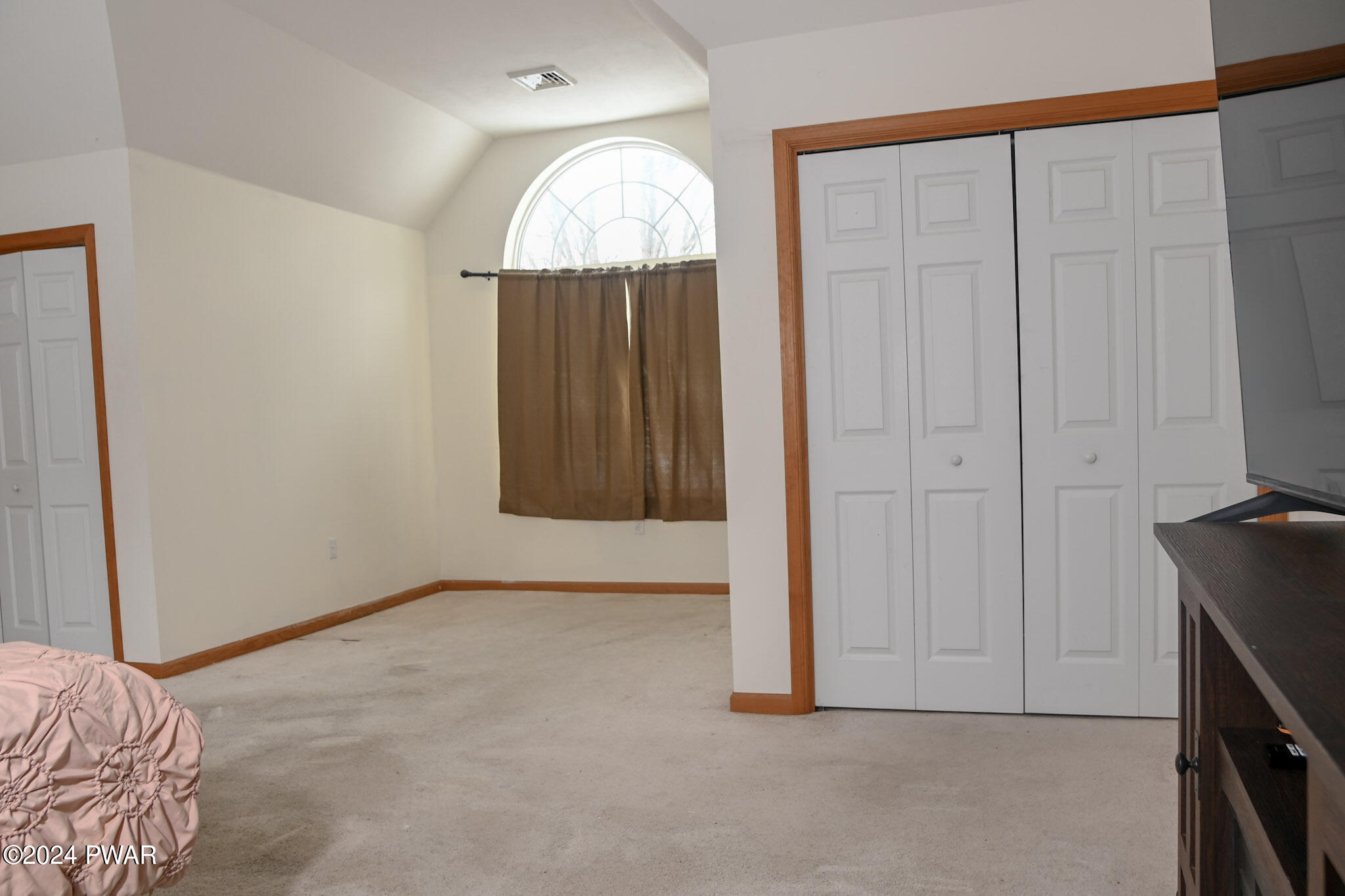 137 Circle Drive