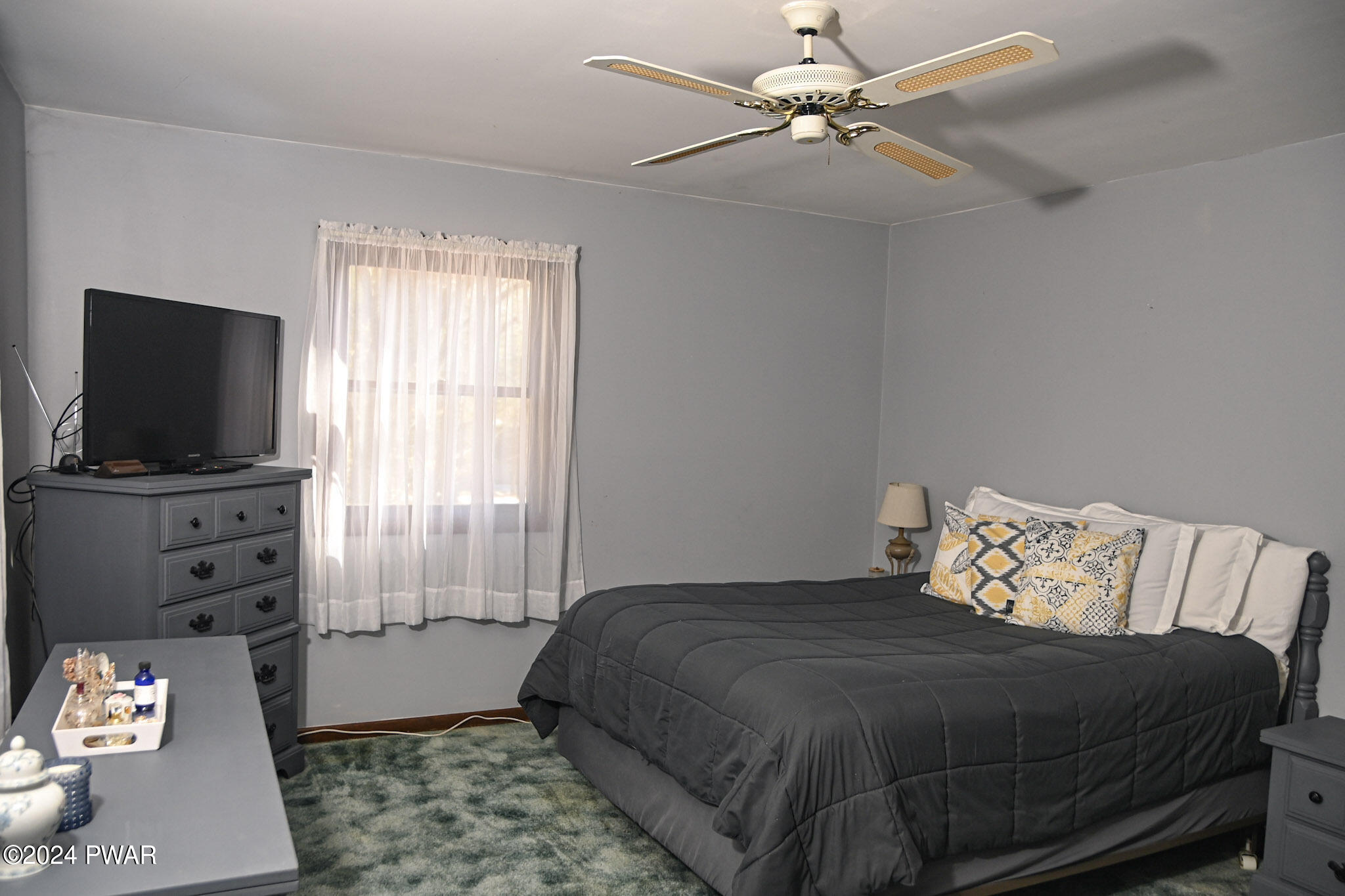 84 Deerfield Road