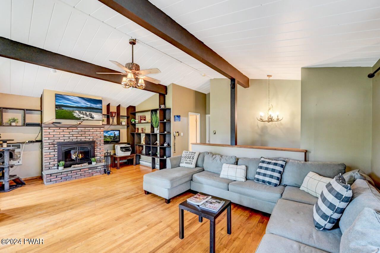 201 Lincoln Drive