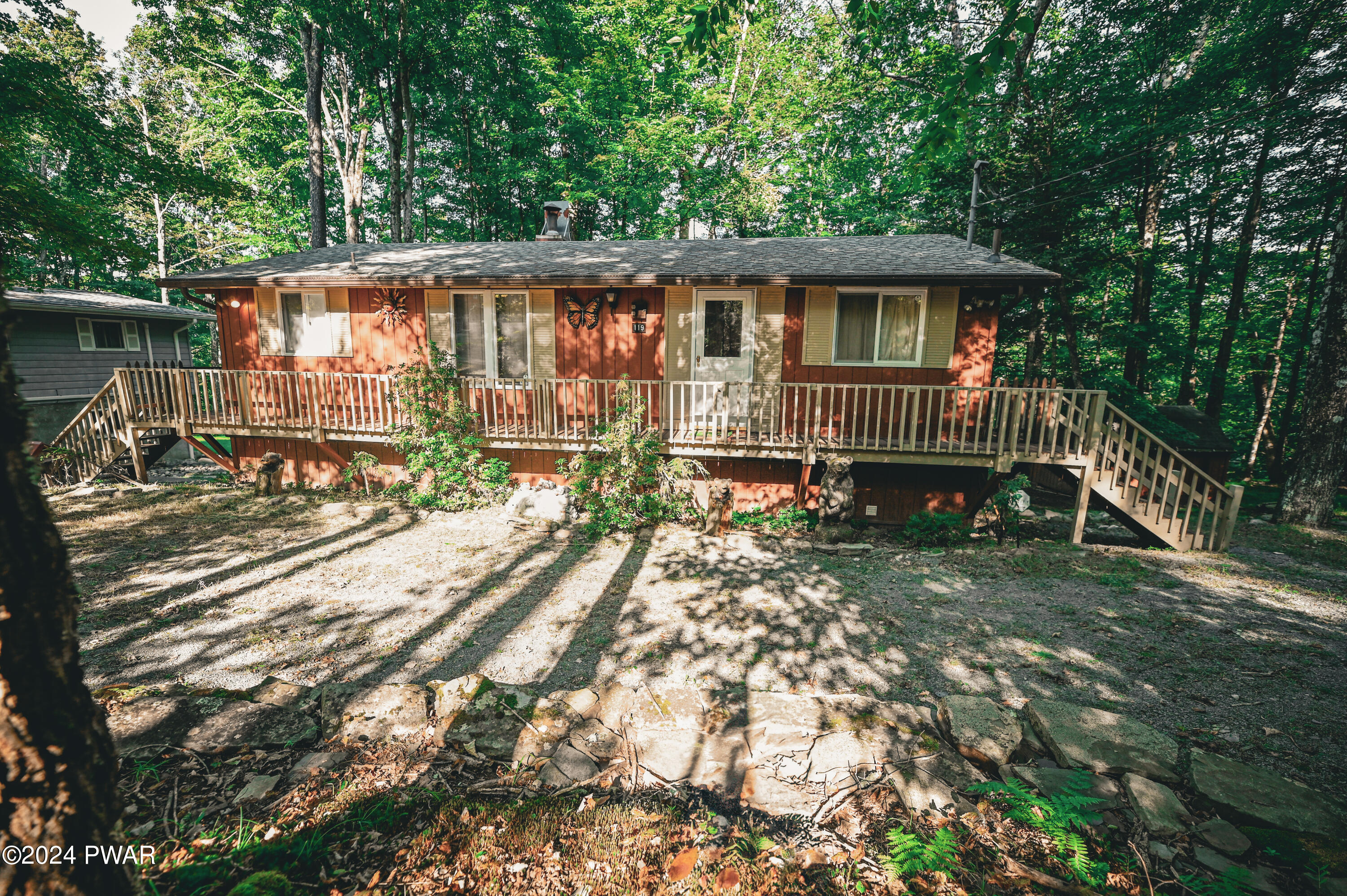 119 N Maple Lane