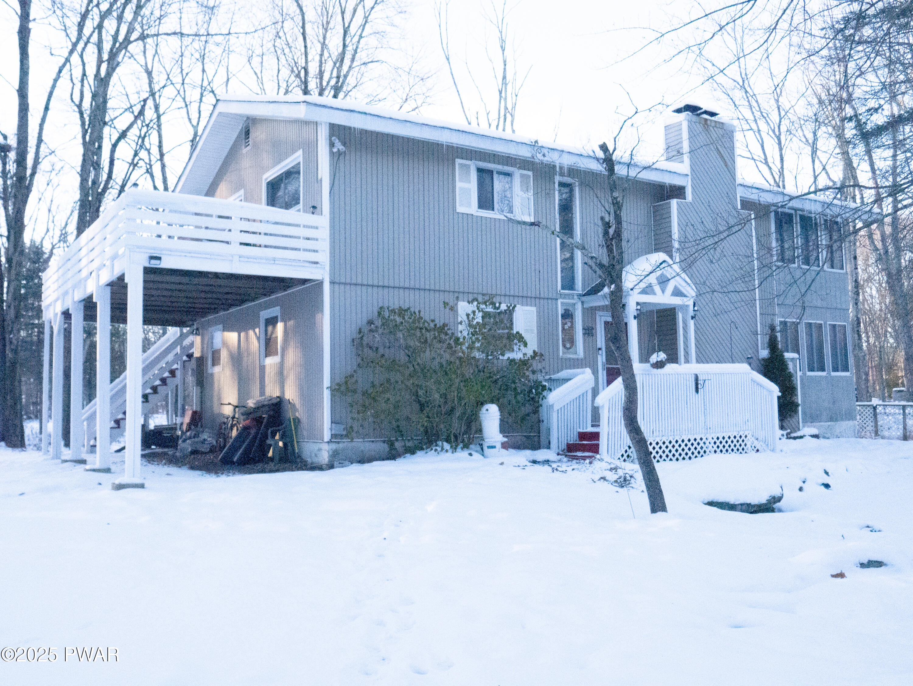 100 Lincoln Drive
