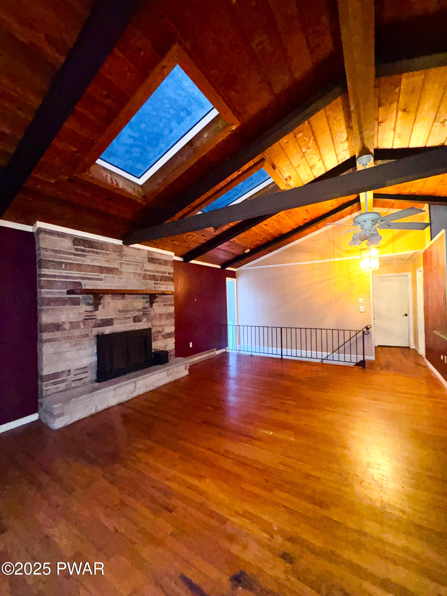 100 Lincoln Drive