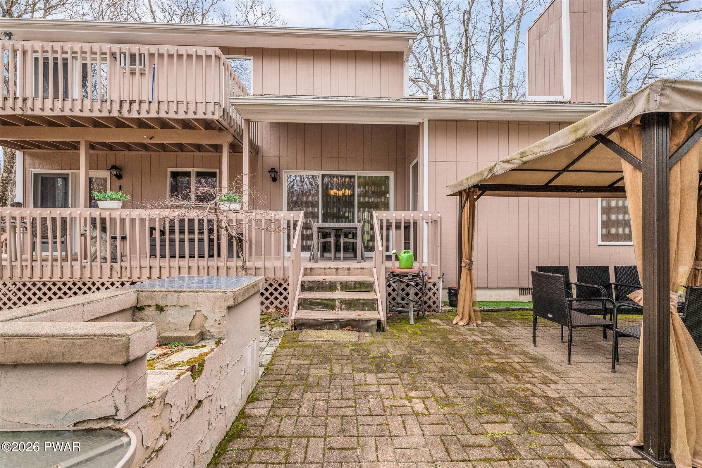216 Canoebrook