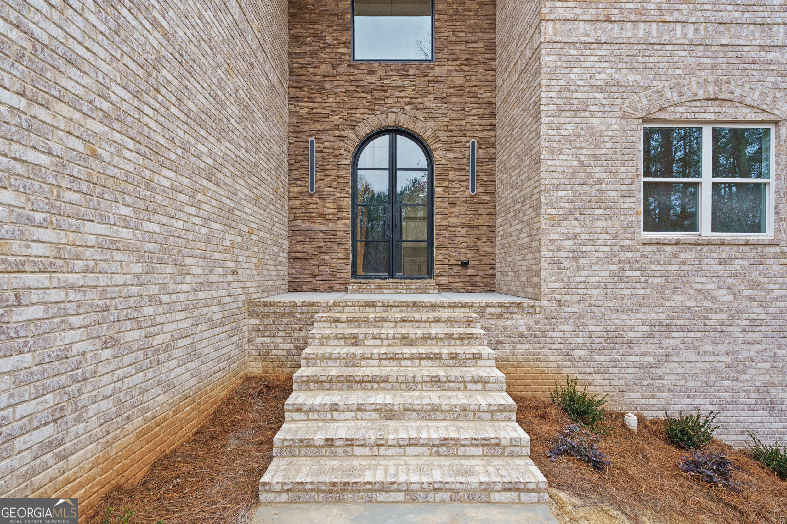 429 Saint Surrey Way