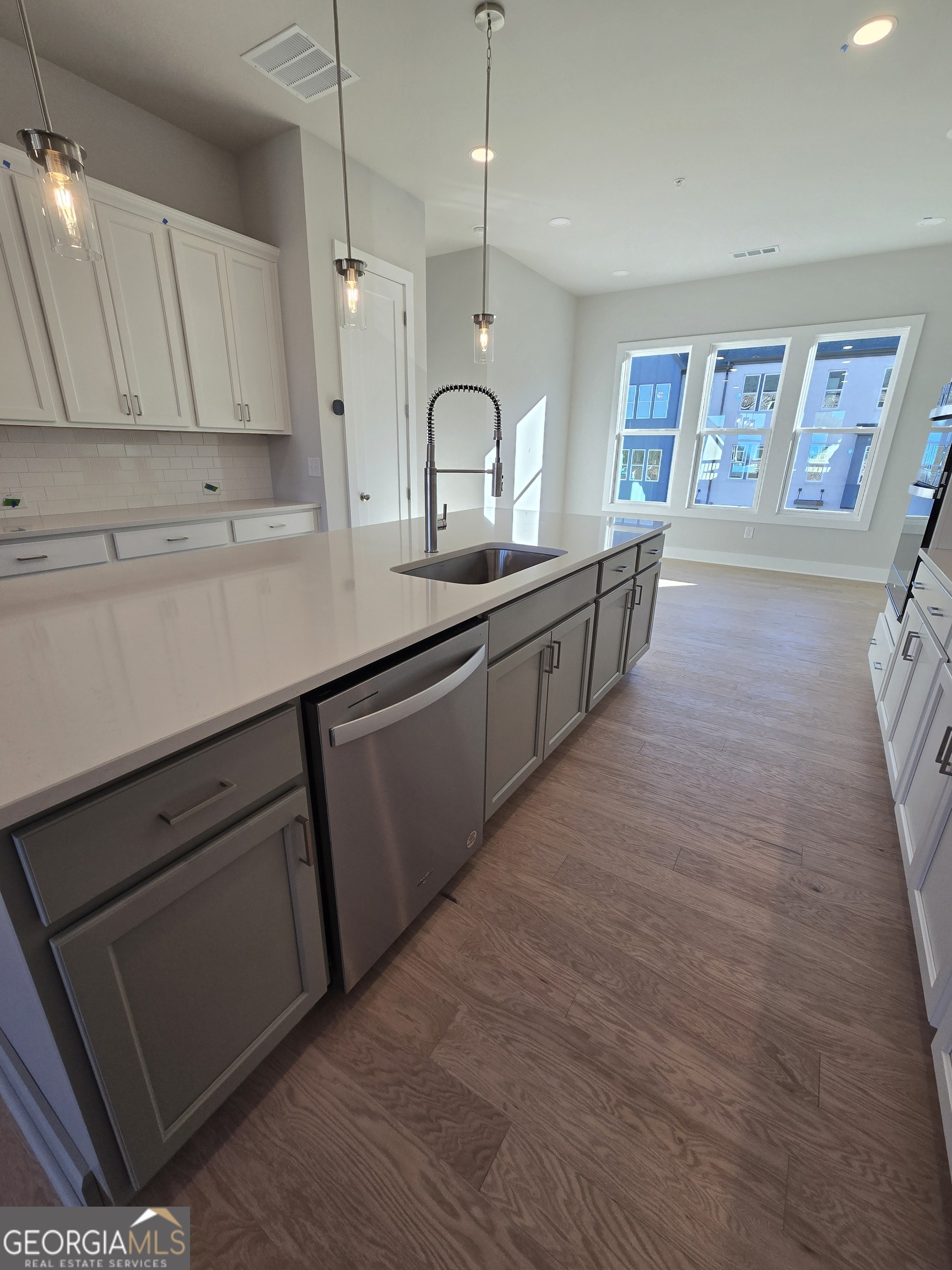 2449 Red Maple Xing SE