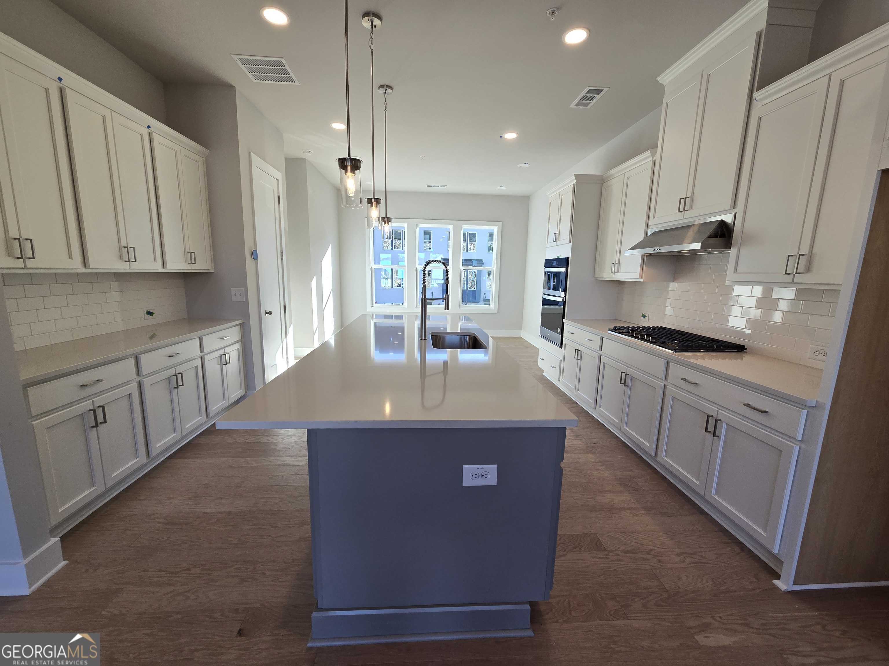 2449 Red Maple Xing SE