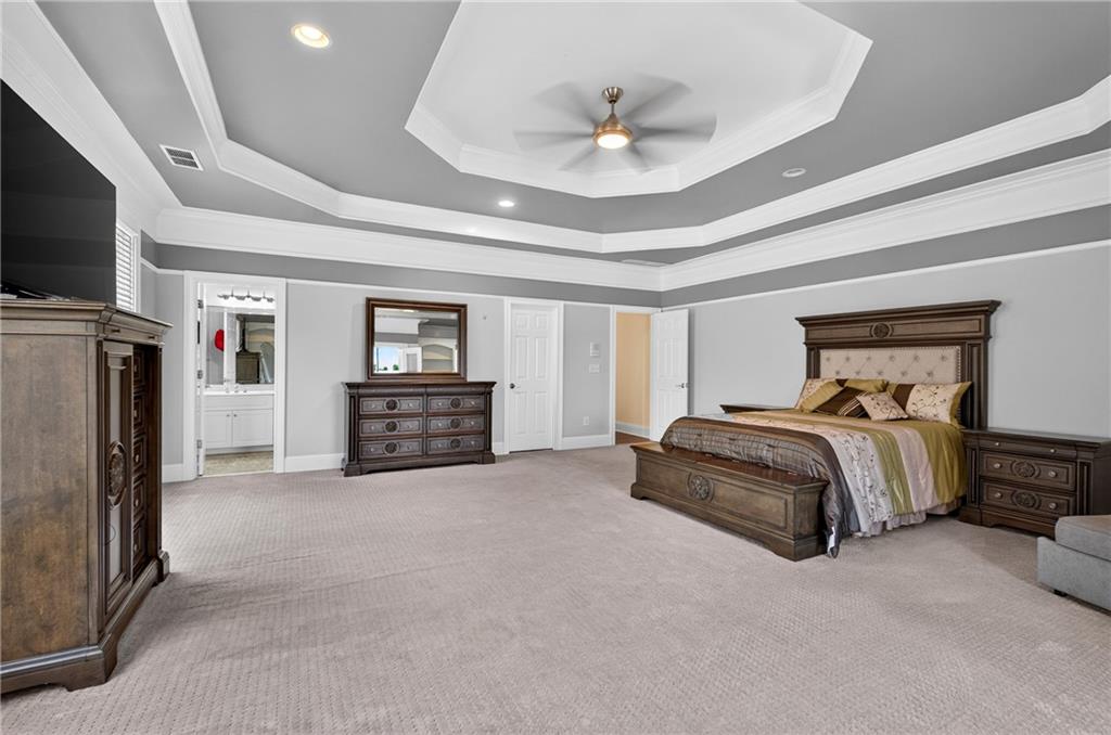 6143 Belair Lake Road