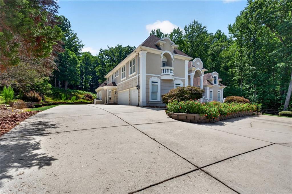 6143 Belair Lake Road