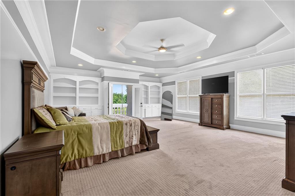 6143 Belair Lake Road