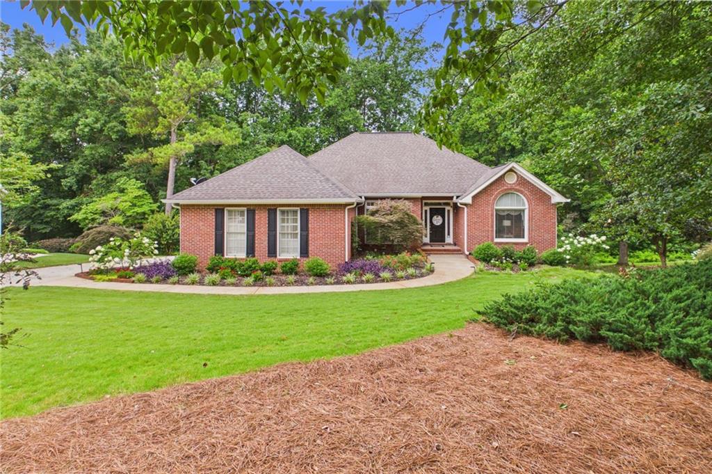5007 Lakeridge Close