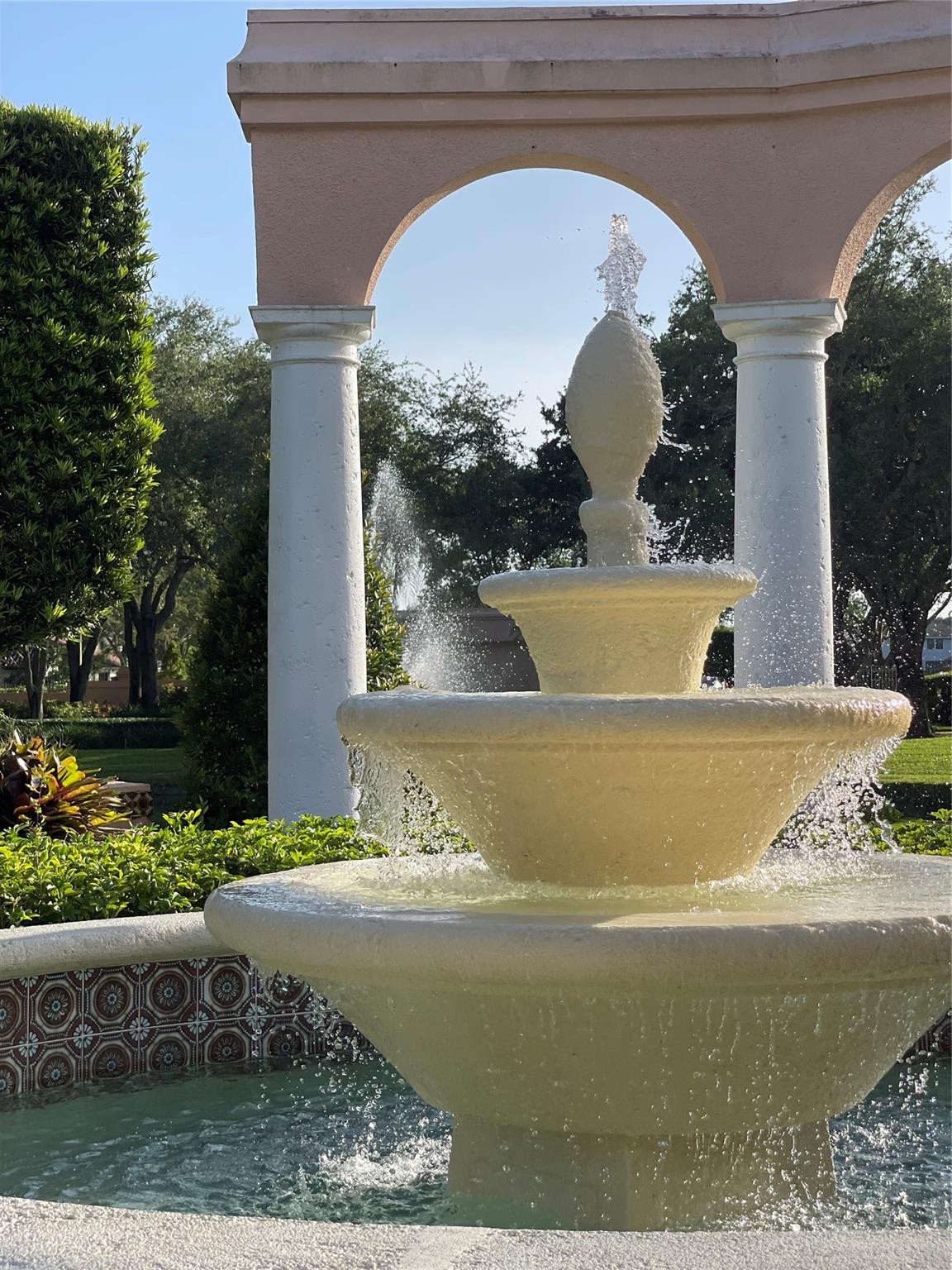 548 N Deer Creek Via Genova