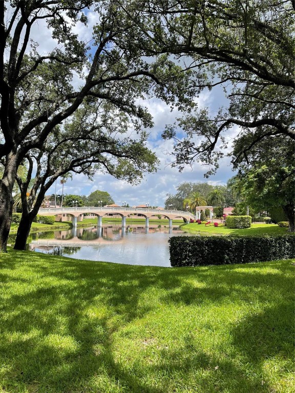 548 N Deer Creek Via Genova