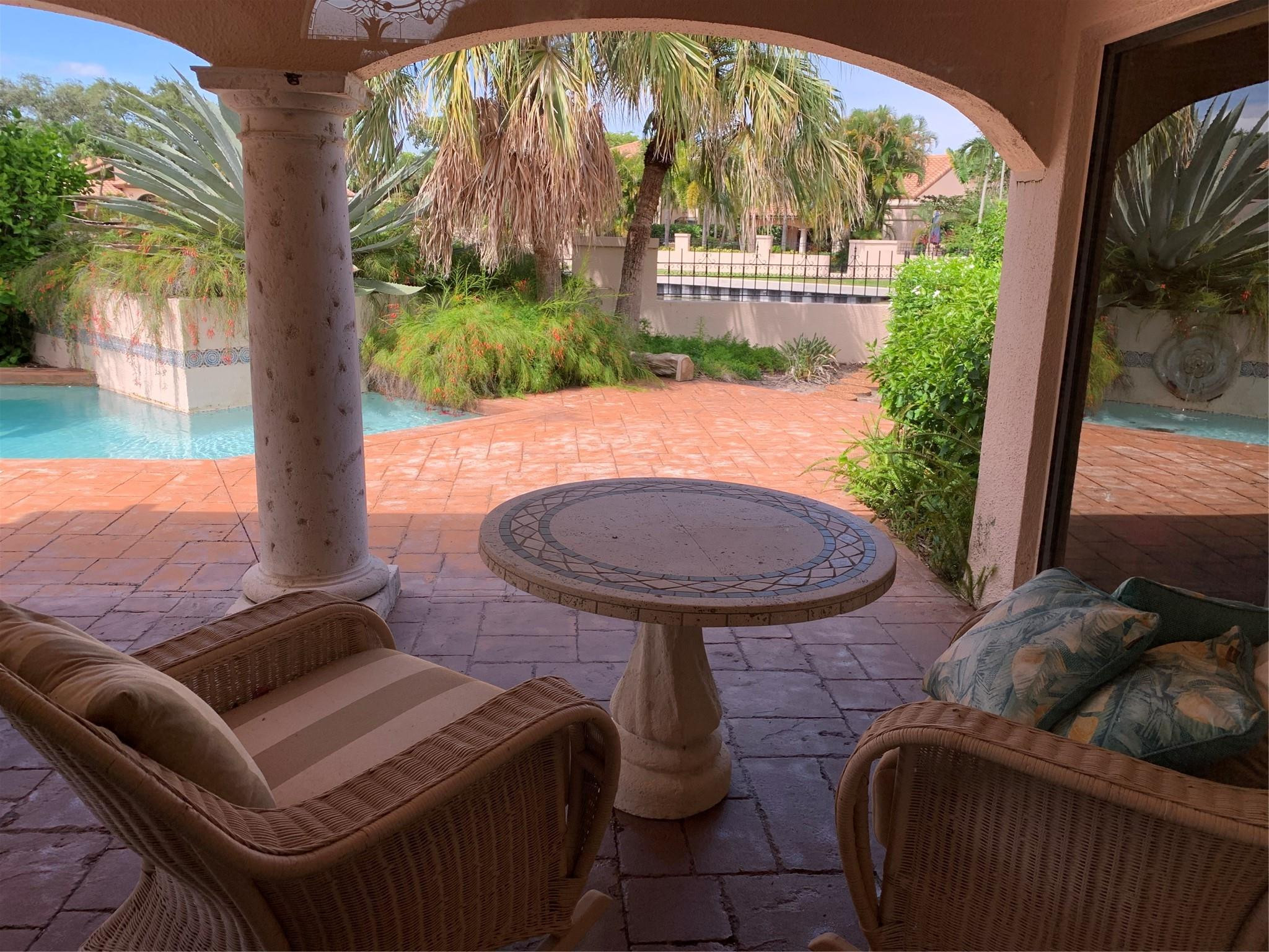 548 N Deer Creek Via Genova