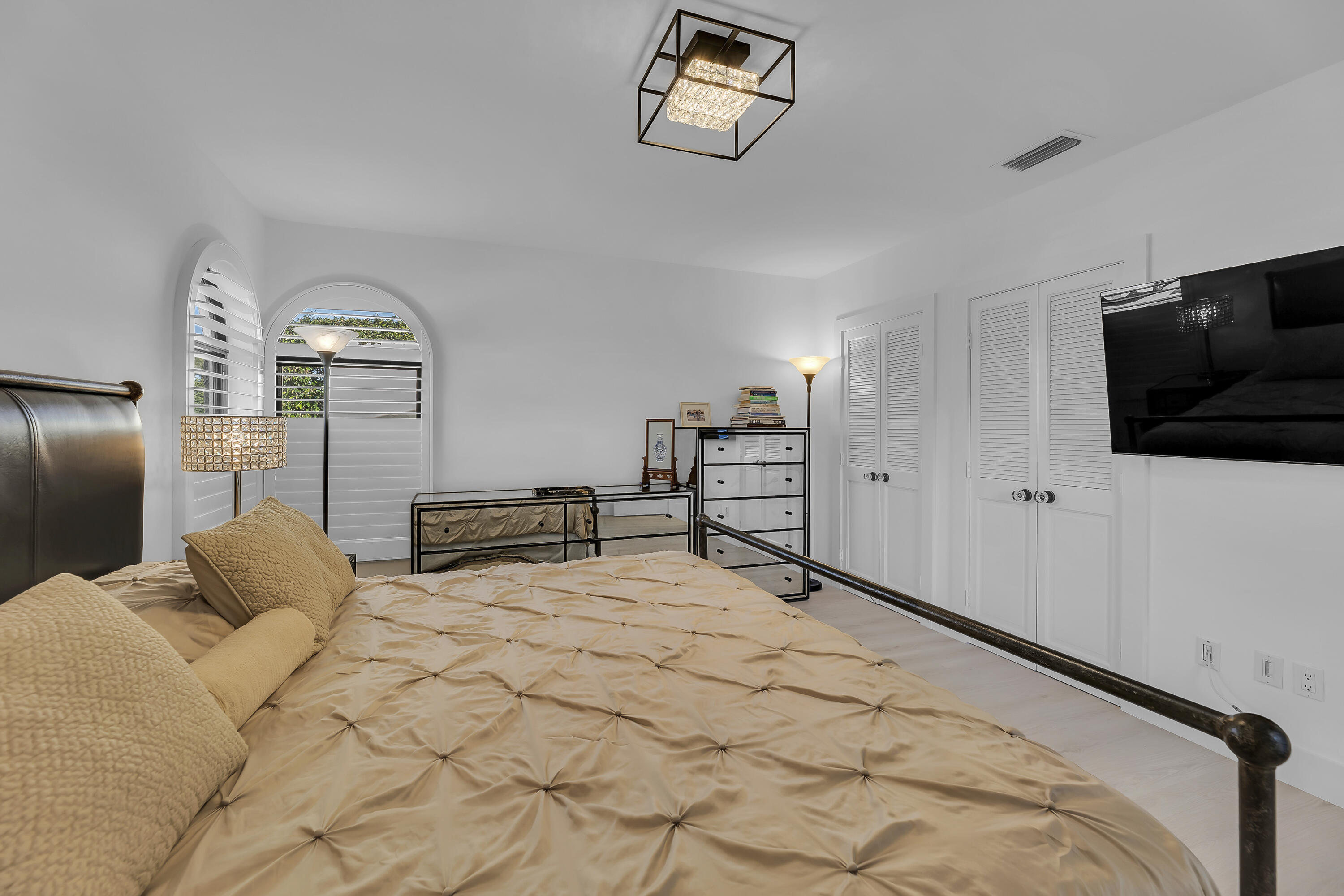 22643 Esplanada Circle W
