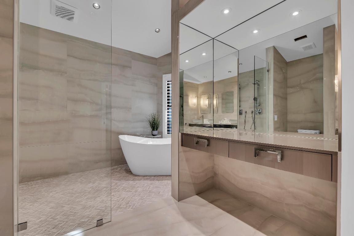 22643 Esplanada Circle W