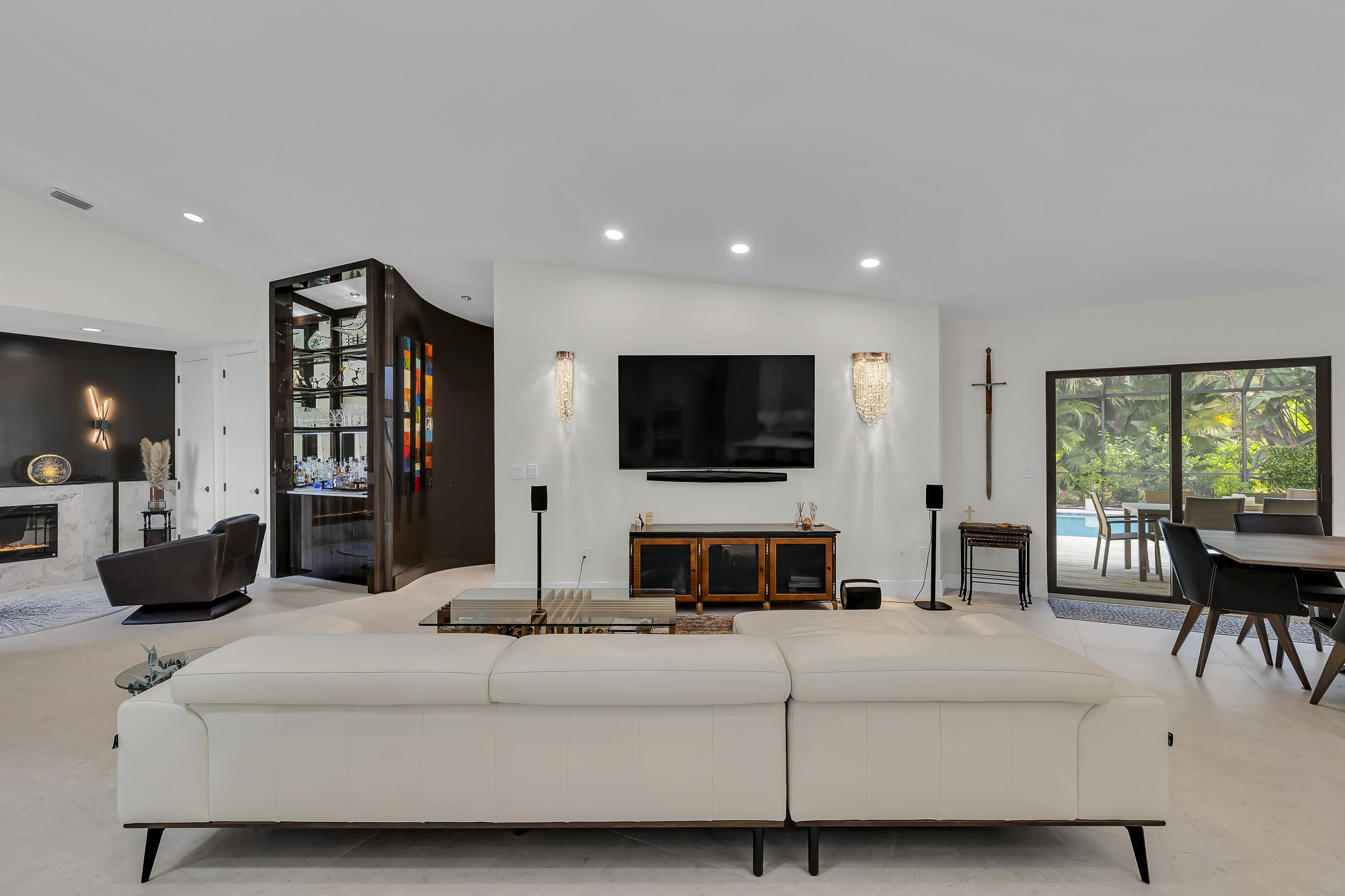 22643 Esplanada Circle W