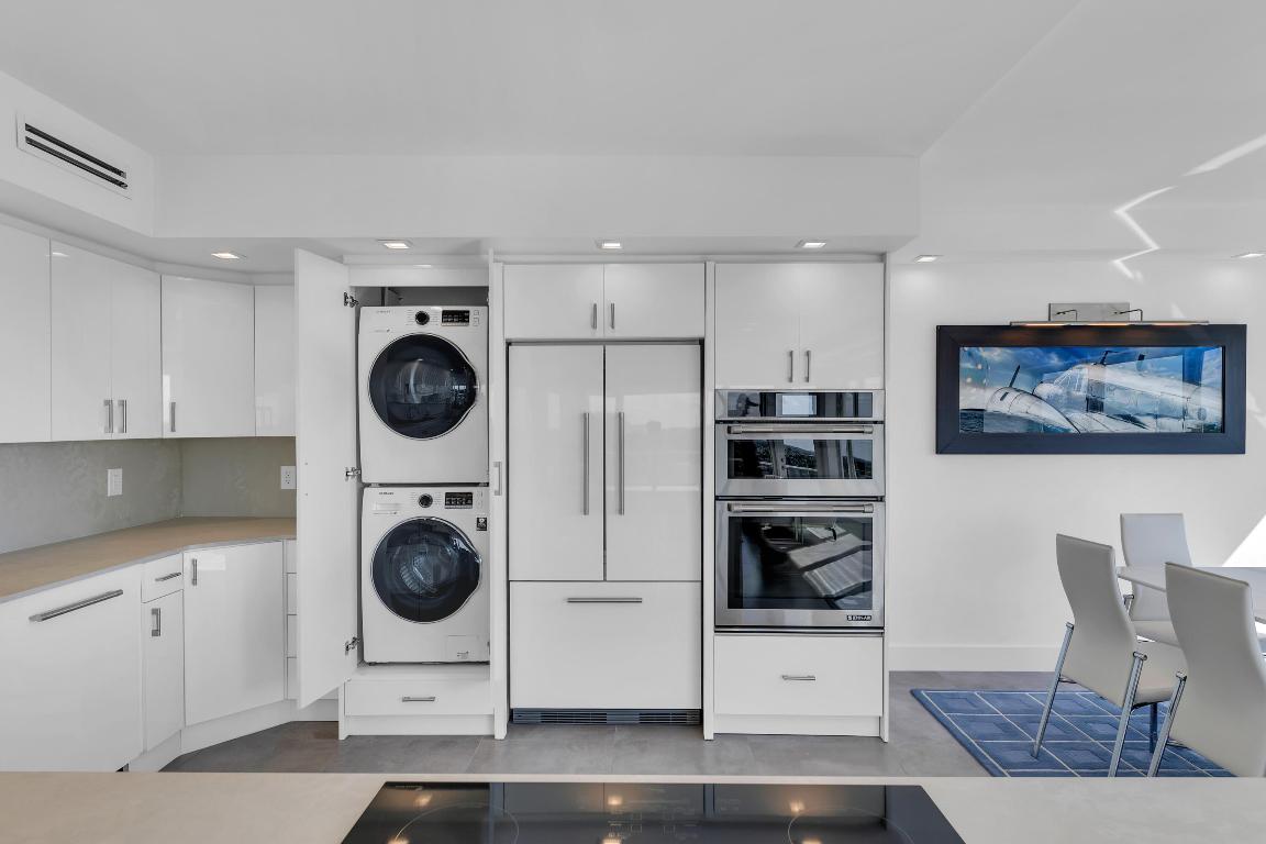 701 E Camino Real 9f